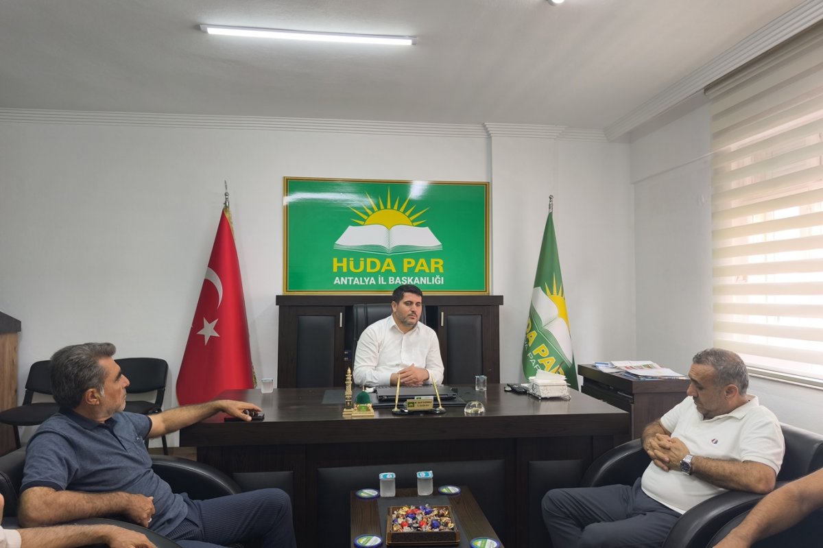 Antalya Batmanlılar Derneğinden HÜDA PAR’a ziyaret