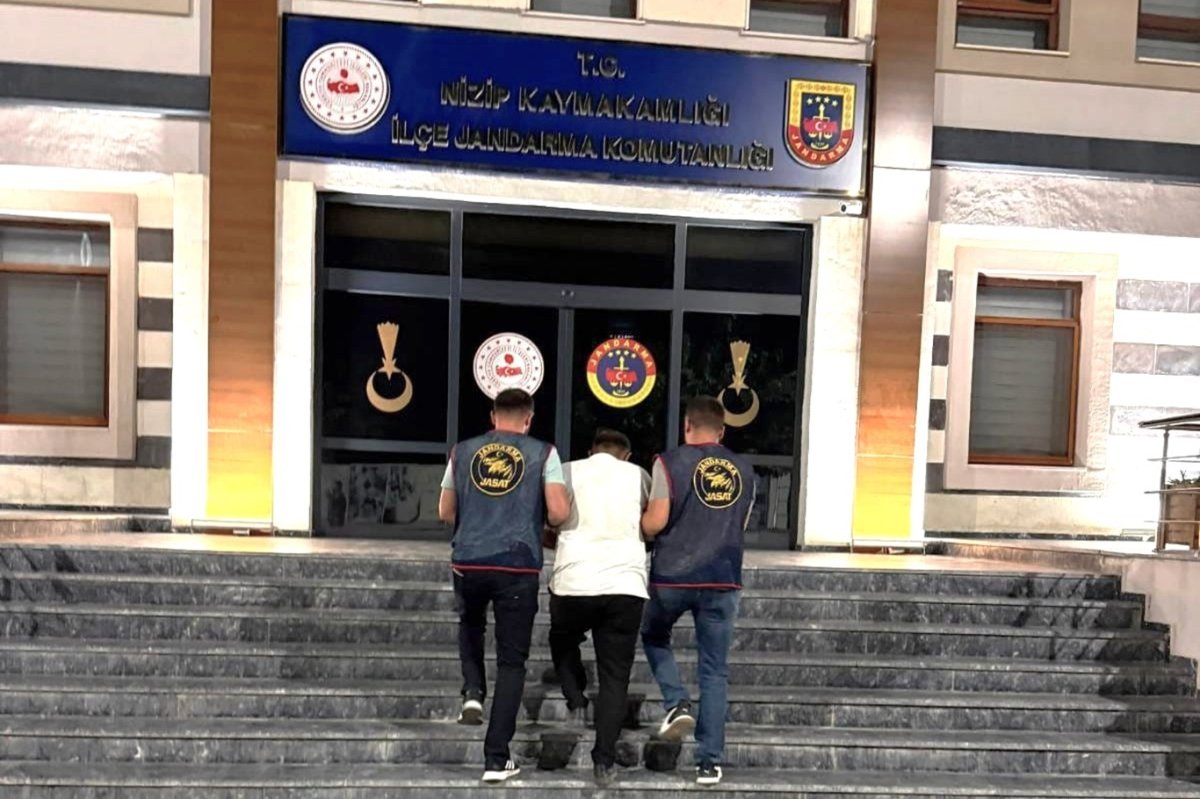 Gaziantep'te hapis cezasıyla aranan 2 hükümlü yakalandı