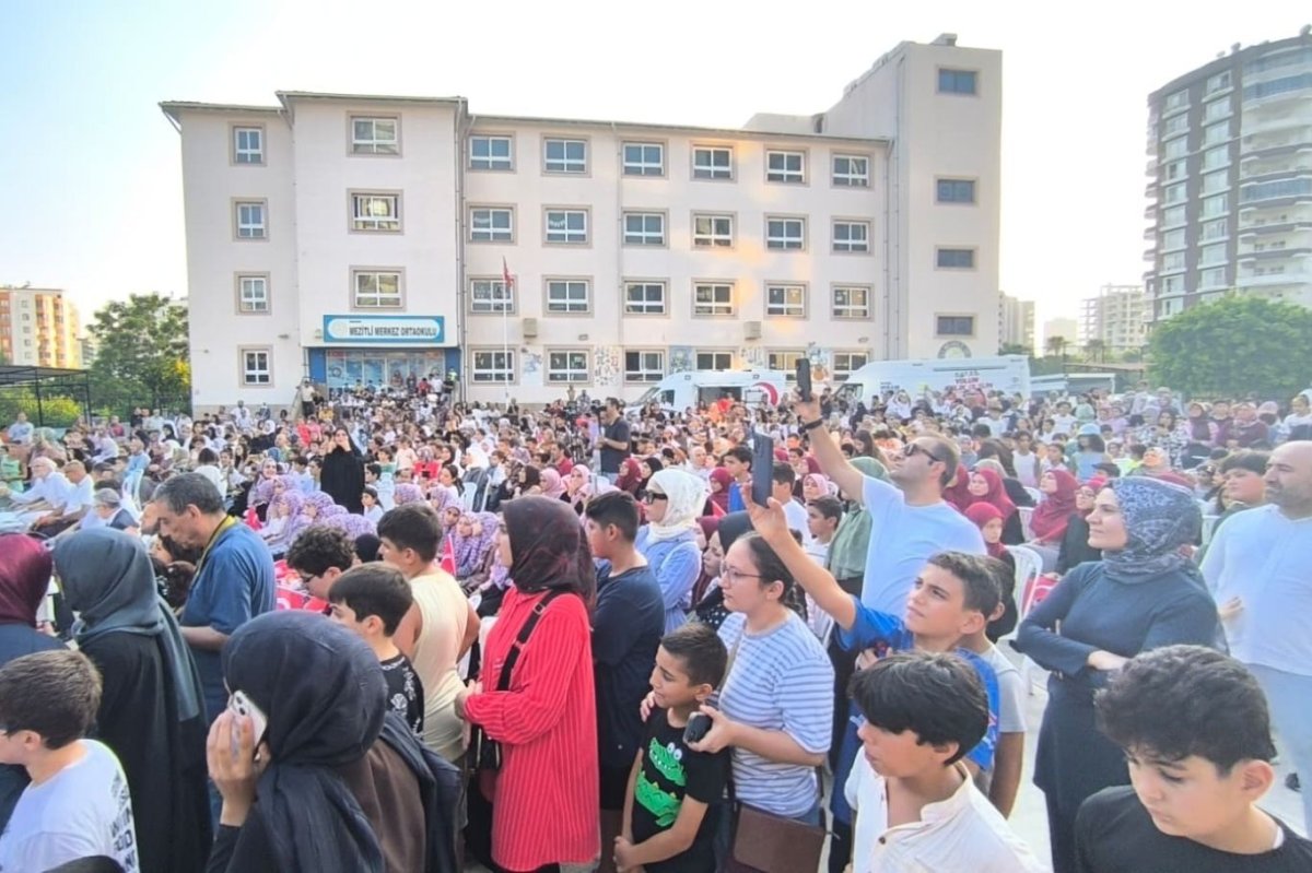 Mersin Mezitli'de yaz Kur'an kursları sona erdi