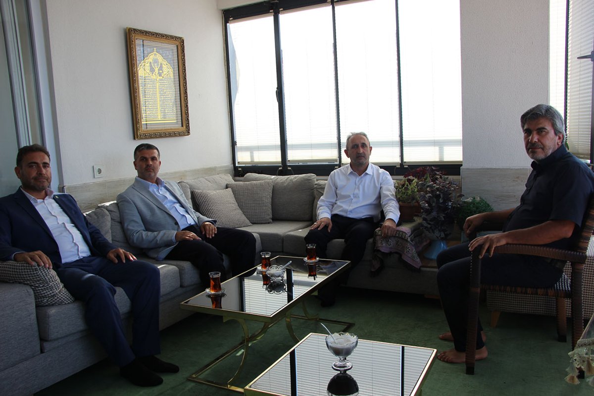 HÜDA PAR Milletvekili Demir, Gaziantep'te çeşitli ziyaretlerde bulundu