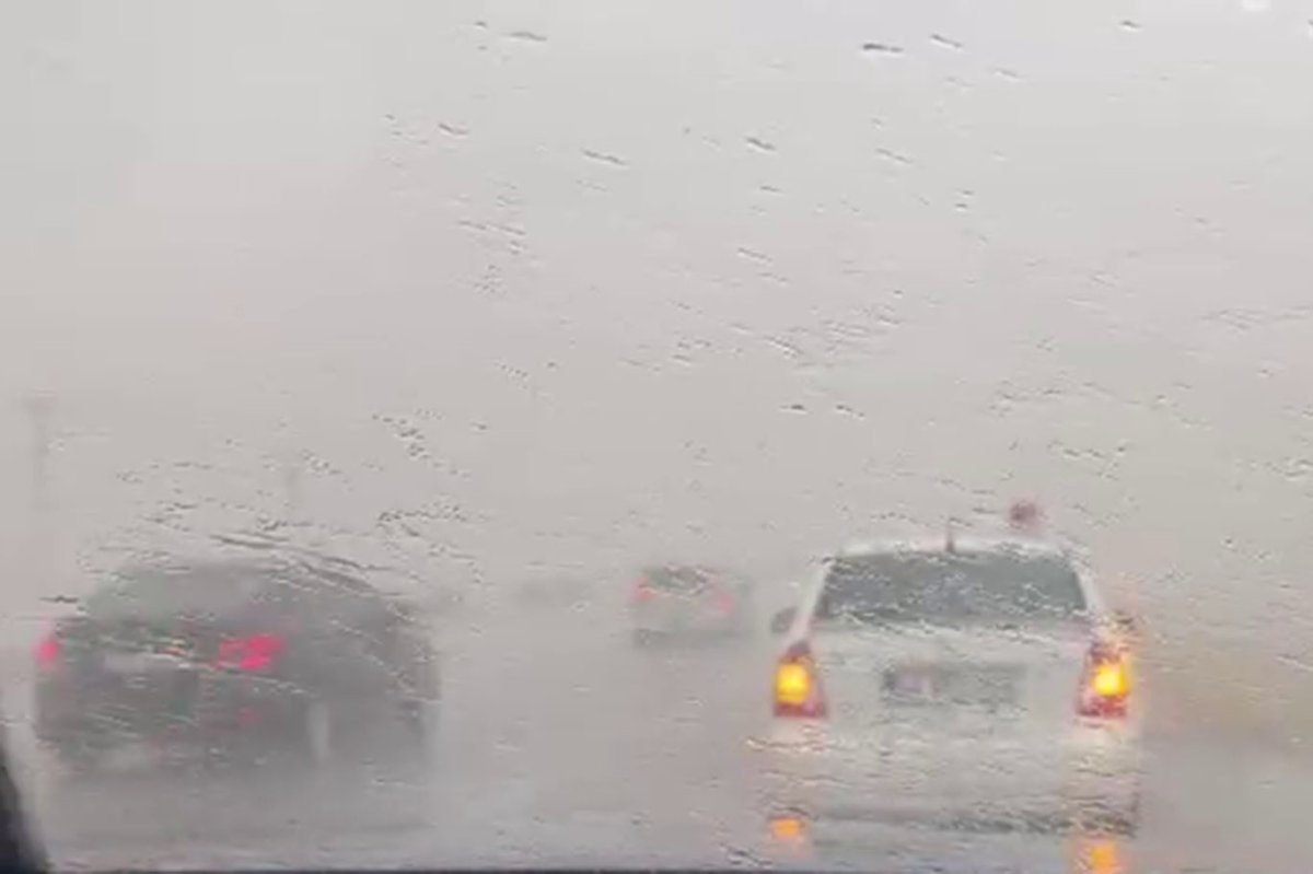 Malatya'da sağanak ve fırtına hasara yol açtı