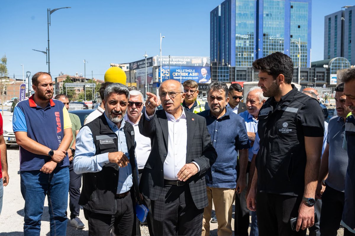 Büyükşehir Belediye Başkanı Er: Akpınar'da altyapı ve üstyapı çalışmalarında final aşamasındayız