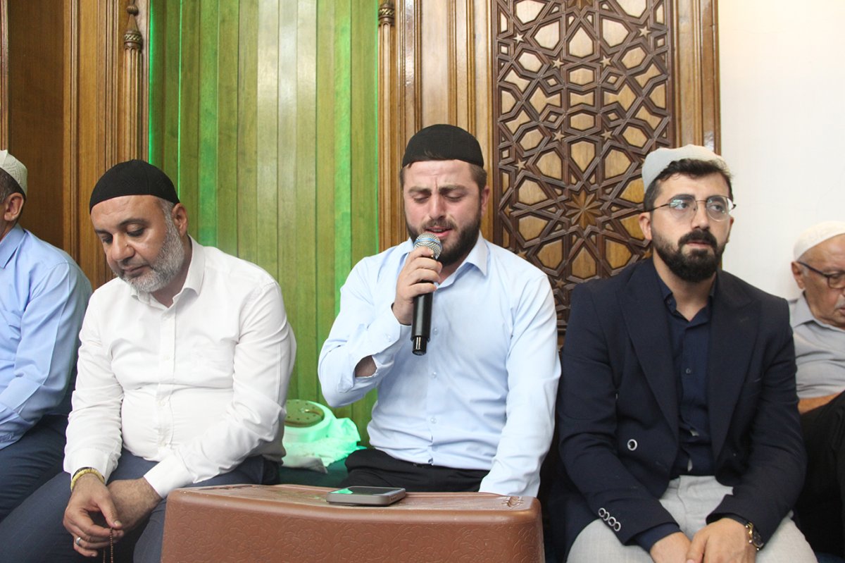 Mevlid Kandili Cizre'de dualarla idrak edildi