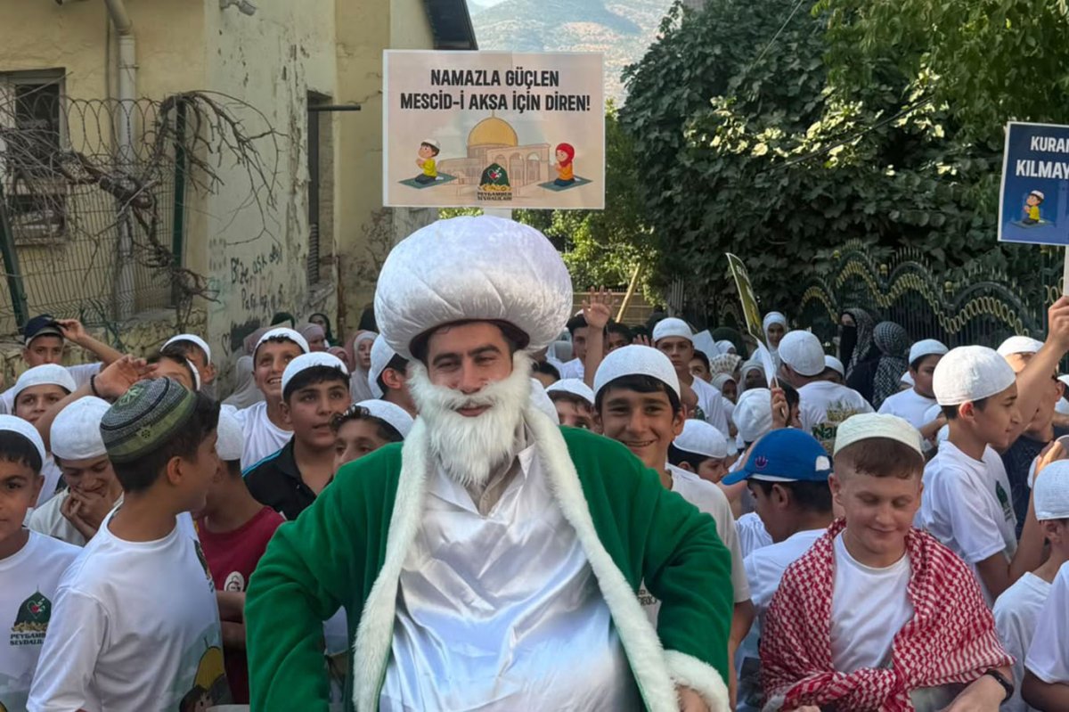 Sason'da "Hayat Namazla Güzeldir" programı coşkuyla final yaptı