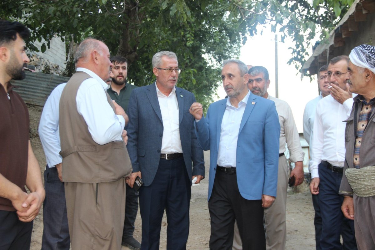 HÜDA PAR Milletvekili Demir, Şırnak'ta vatandaşların sorunlarını dinledi