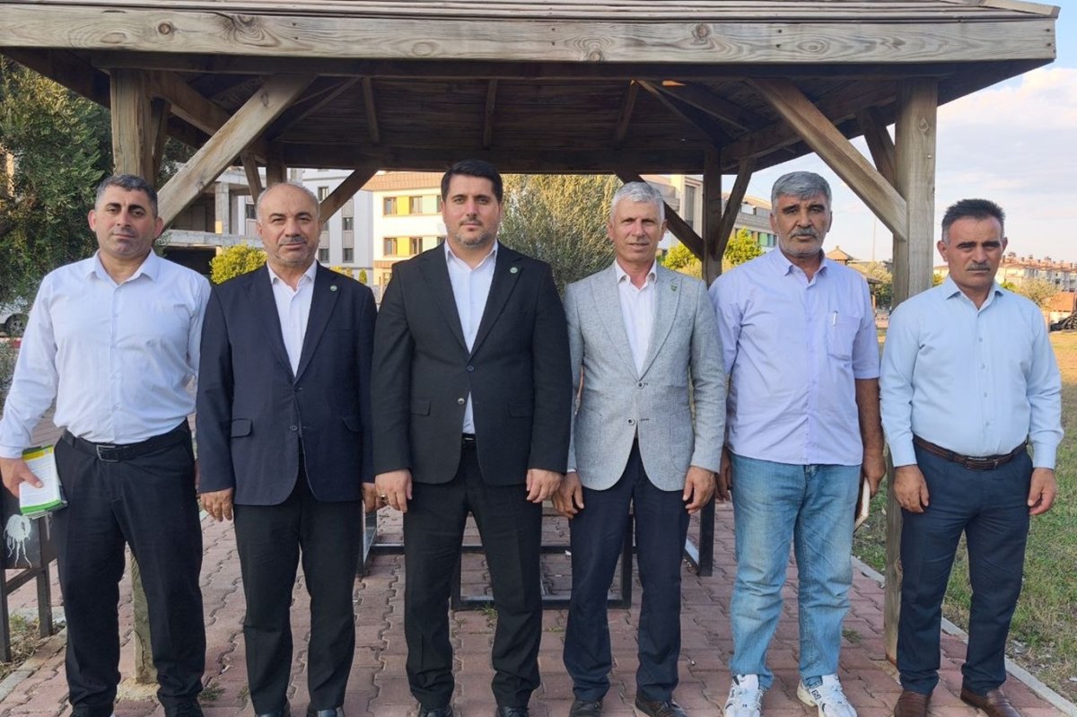 HÜDA PAR Antalya teşkilatı sektörel ziyaretler kapsamında eczacıların sorunlarını dinledi