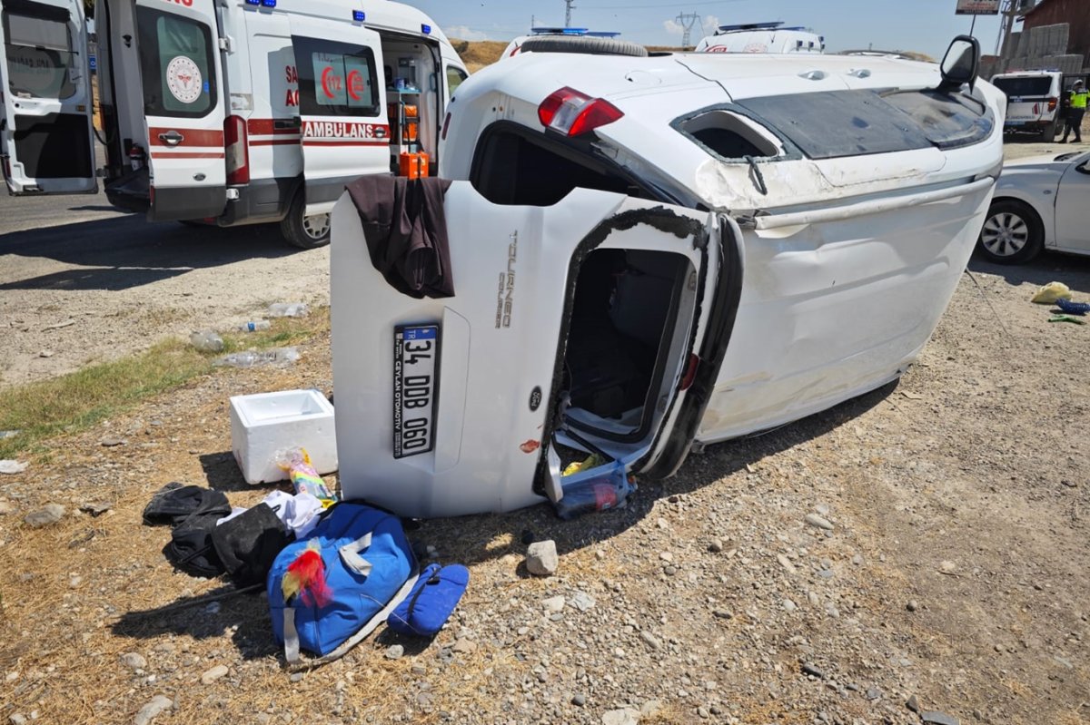 Malabadi Köprüsü Kavşağı’ndaki trafik kazasında 7 yaralı