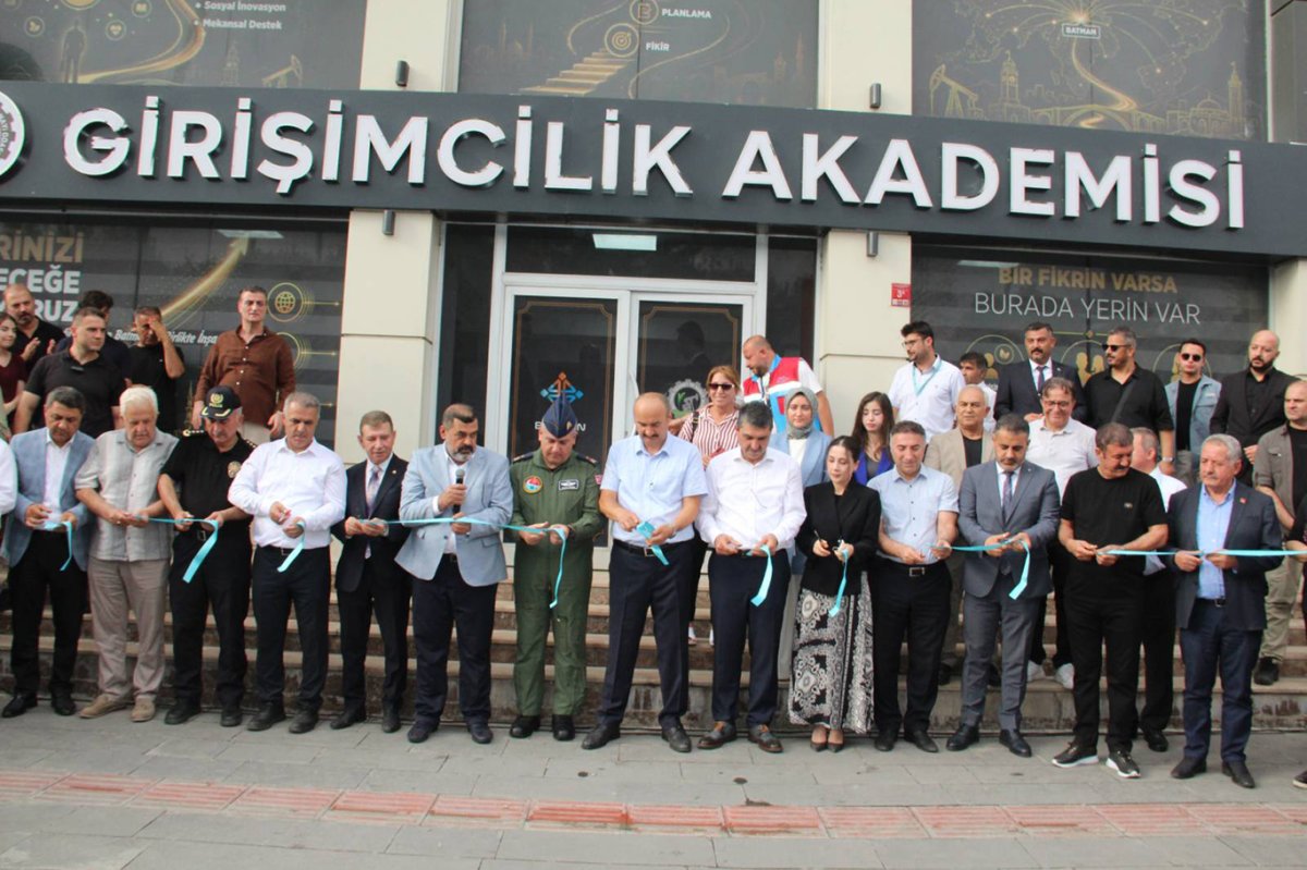 Batman’da girişimcilik akademisi hizmete açıldı