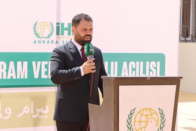 ahmed-zeydan.jpg