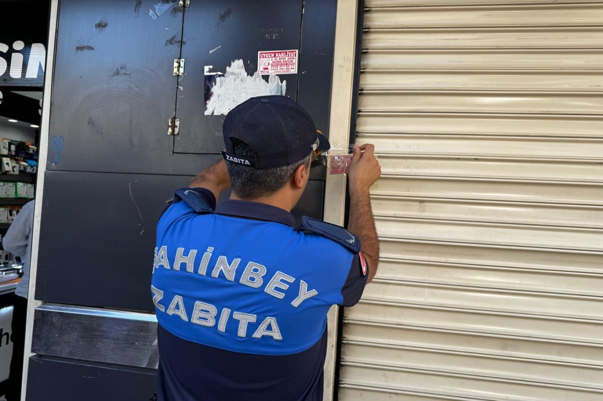 Gaziantep'te bozuk ürün satan döner işletmesi 15 gün kapatıldı