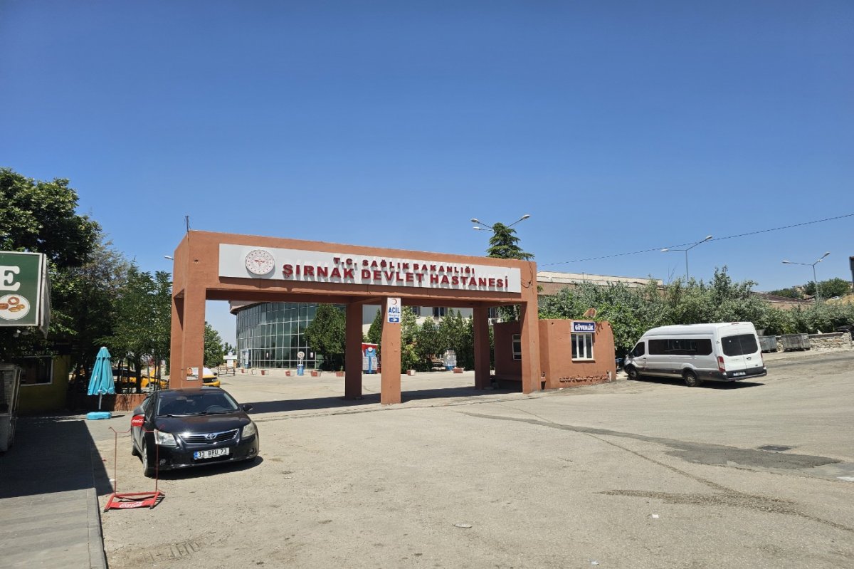 Hastane inşaatının 3’üncü katından düşen işçi hayatını kaybetti