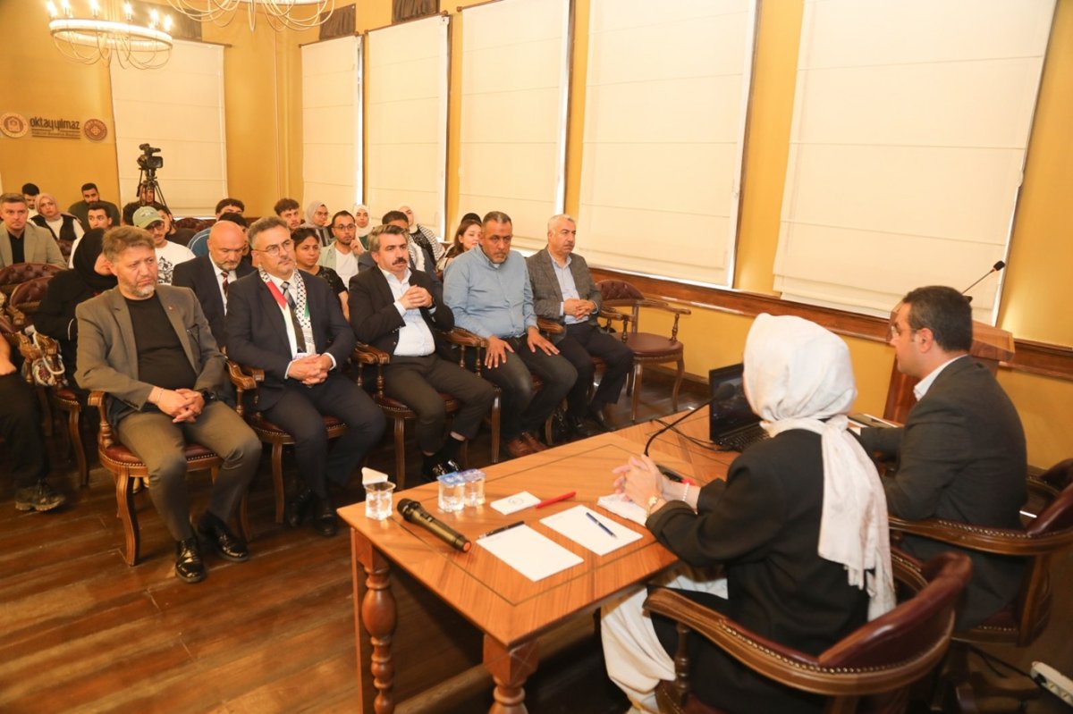 Gazze’de eğitim, soykırımın gölgesinde sürdürülmeye çalışılıyor