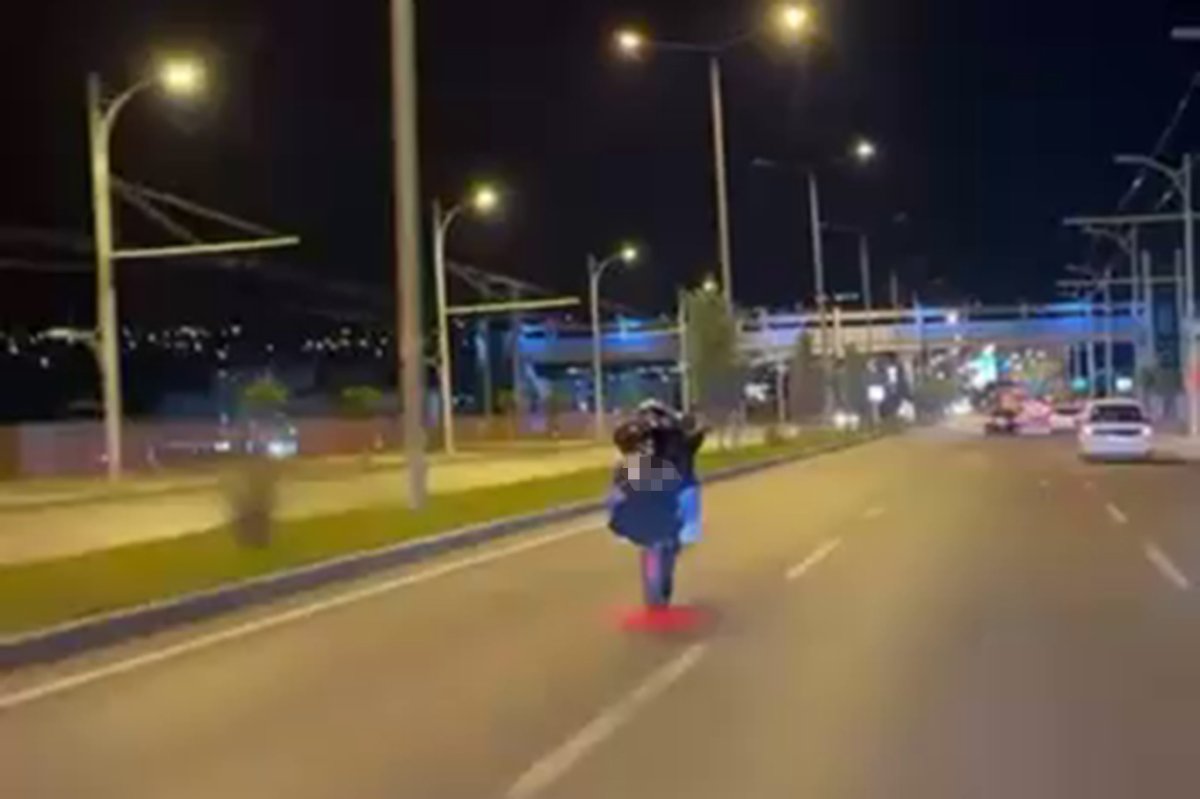 Malatya'da trafikte tek teker üzerinde ilerleyen motosiklet sürücüsüne ceza