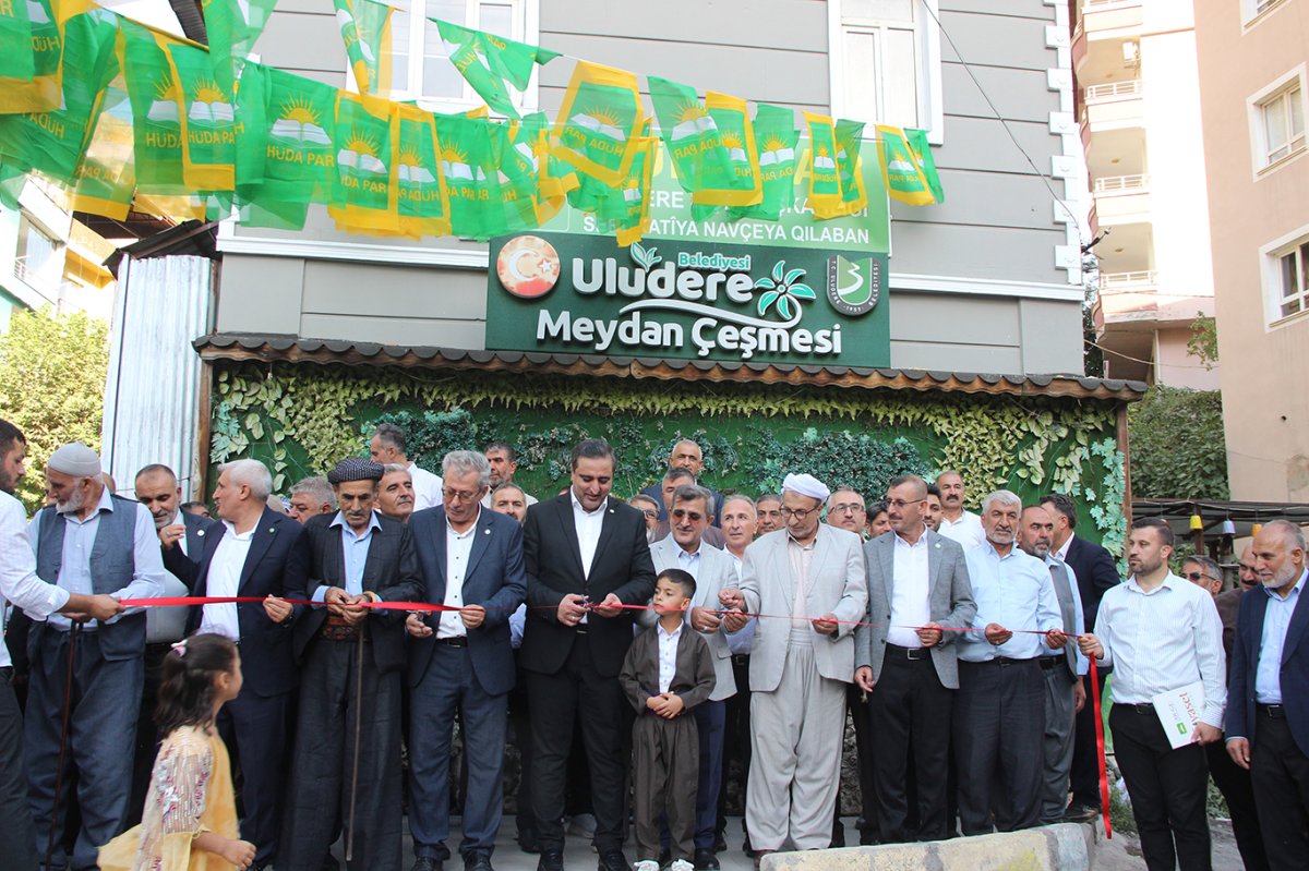 HÜDA PAR Uludere İlçe Teşkilatının açılışında konuşan Ramanlı: Bölge halkının hak ve özgürlükleri için çalışacağız