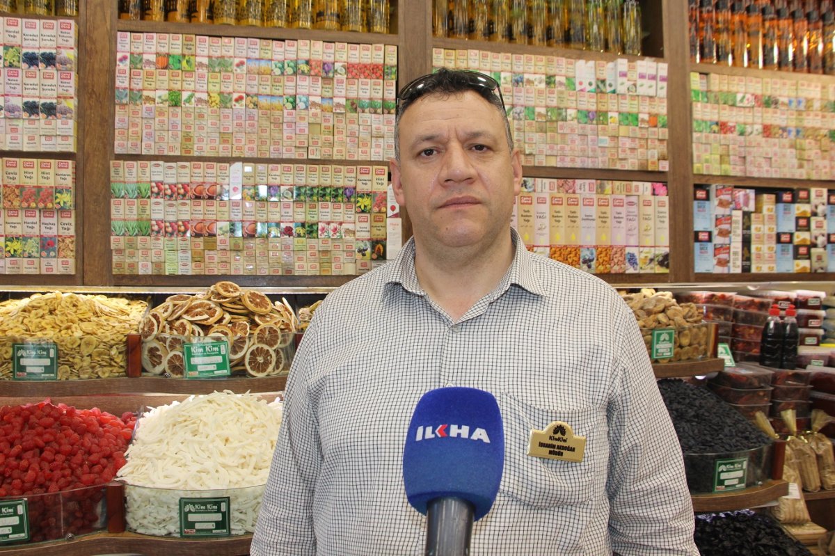 Mardin’de kuru meyve ve kurutmalık ürünler tezgahlarda