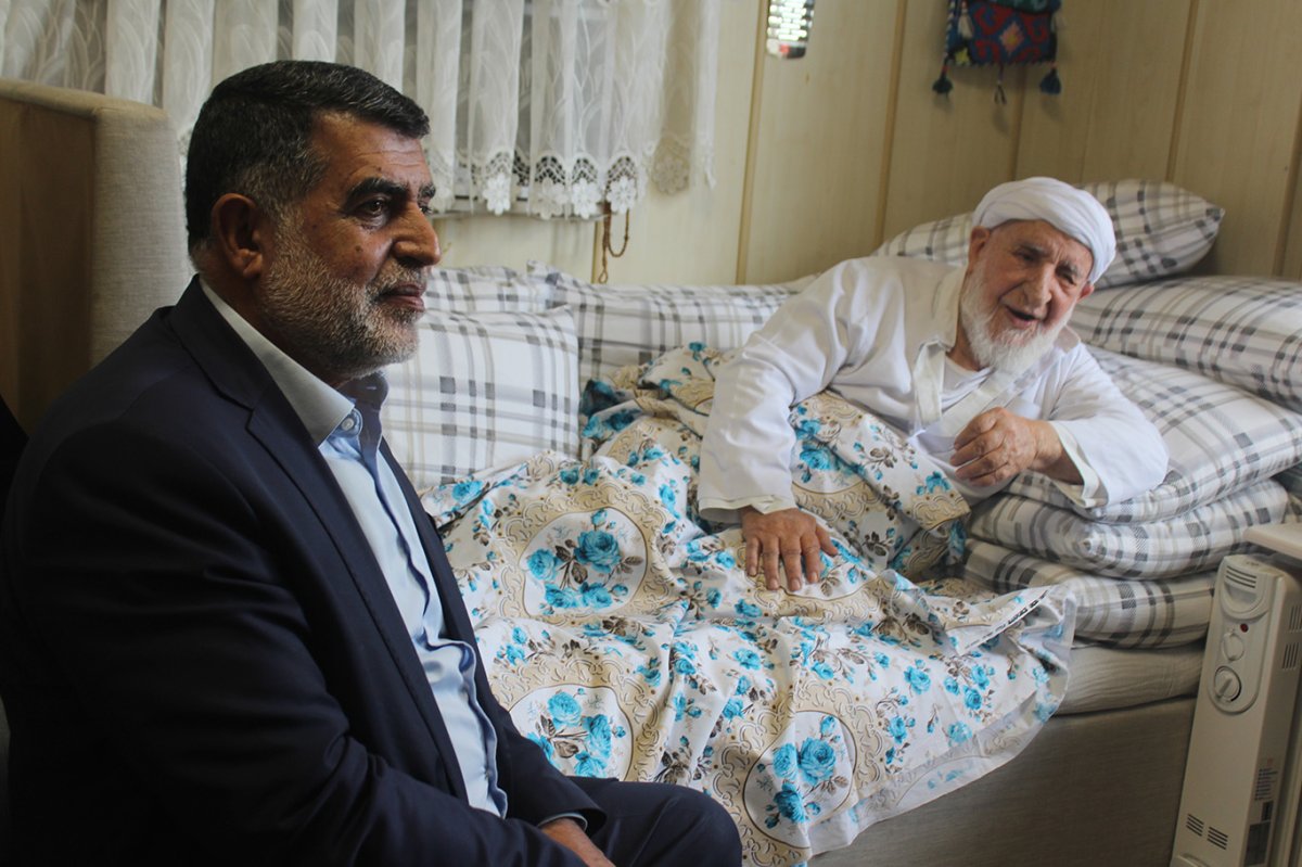 HÜDA PAR Milletvekili Dinç'ten, Şeyh El-Kavumani’ye ziyaret