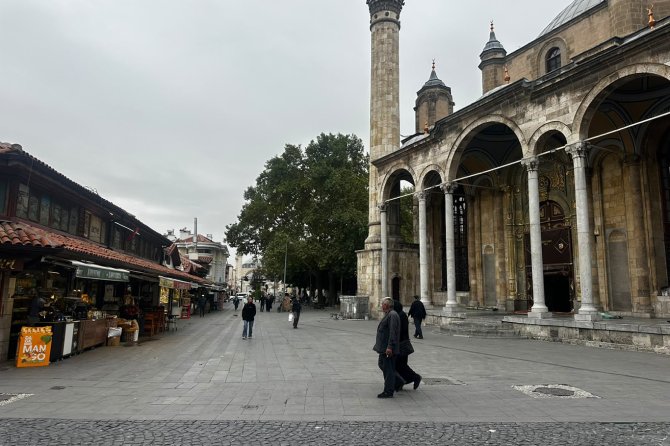 Konya’da sıcaklar düştü, hava bir anda soğudu