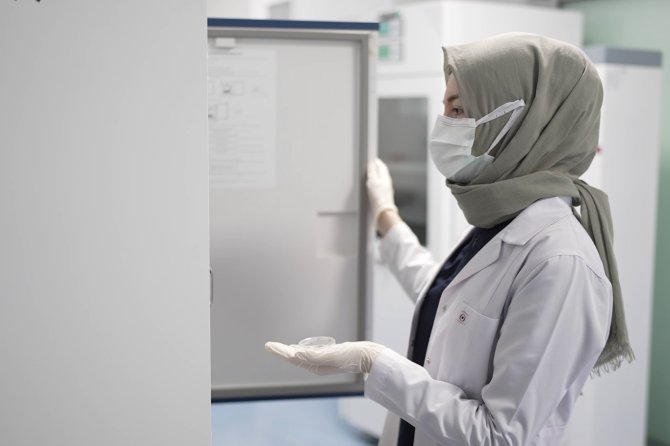 MEAH'ın Tüp Bebek Ünitesi'nin ilk bebekleri dünyaya geldi