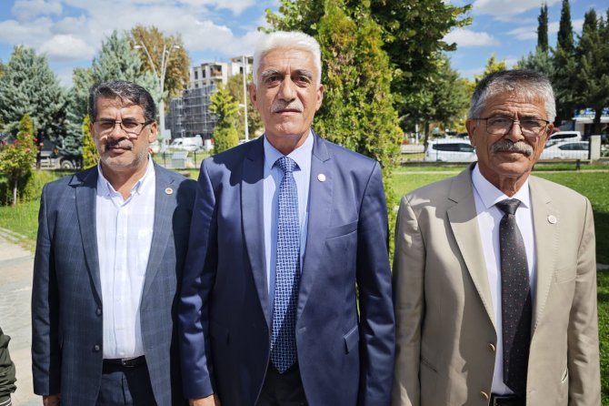 Kayısı üreticileri temsilcileri: Ürünümüzü satamıyoruz