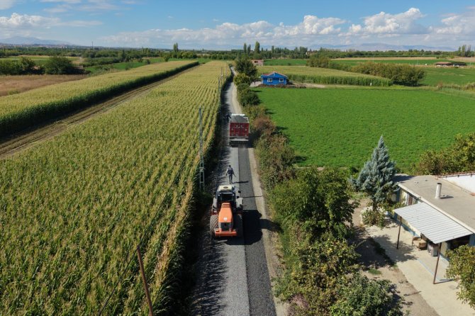 Battalgazi Belediyesinden Kadıçayır'da yol çalışması