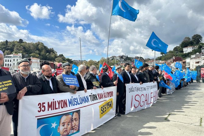 Doğu Türkistan işgalinin 77'nci yılında İstanbul'da Çin protestosu