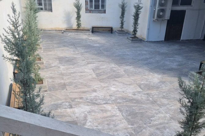 Kayapınar'da çarşı merkezini ferahlatan peyzaj çalışması