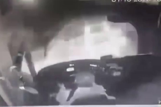 Malatya'da 2 kişinin öldüğü kaza anı otobüs kamerasında