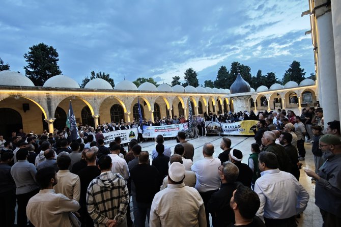 Şanlıurfa'da Mescid-i Aksa'ya destek için sabah namazında buluştular