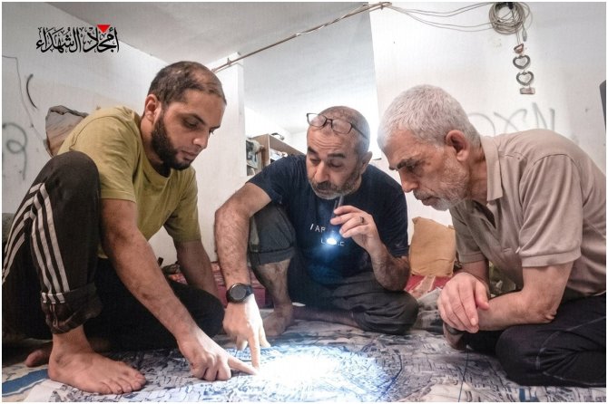 Kassam Tugayları, şehit Yahya Sinvar’a ait yeni fotoğraflar paylaştı