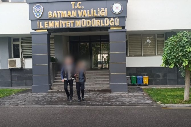 Batman'da uyuşturucu operasyonunda 2 şüpheli tutuklandı
