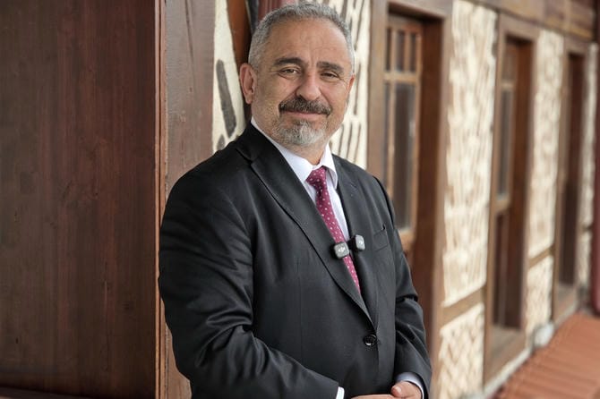sinan-burhann.jpg