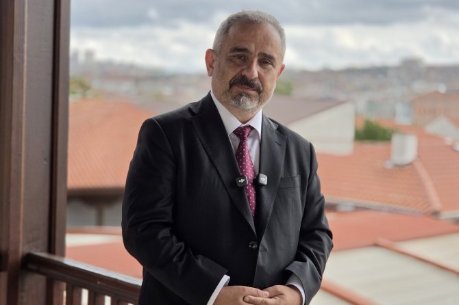 TÜBAF Genel Başkanı Burhan: Dijital medya geleneksel medyanın önüne geçti