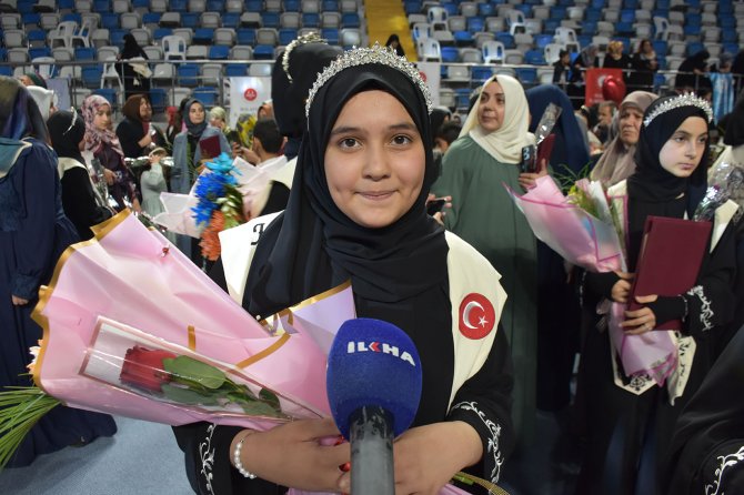 Hafızlar duygu ve hedeflerini anlattı