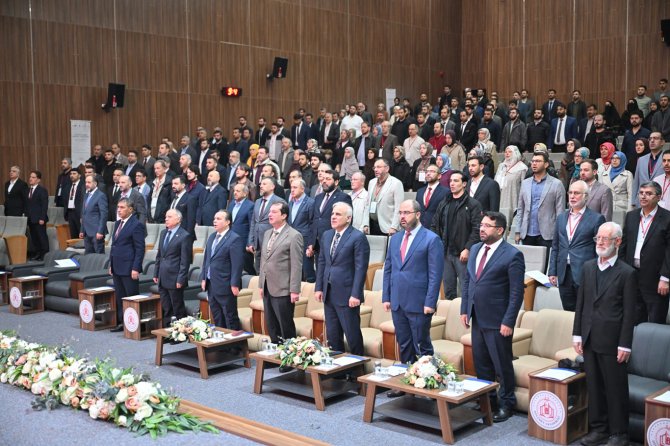 Üç gün sürecek hadis çalıştayı Diyarbakır’da başladı