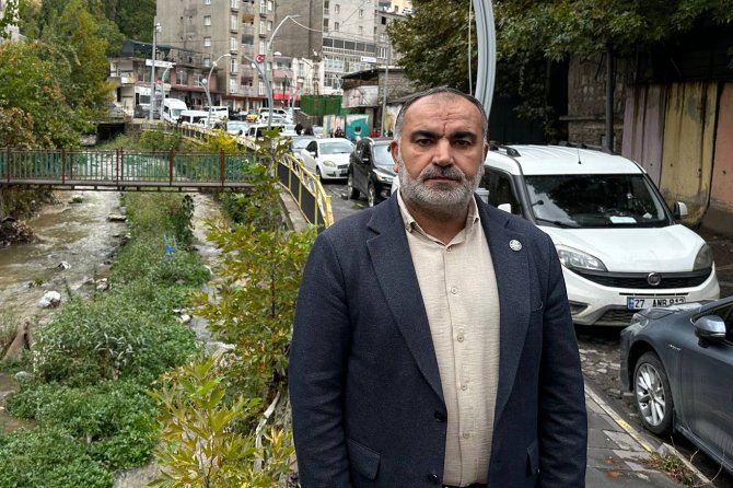 Uludere'de dere yatağının kirliliğine karşı acil önlem çağrısı