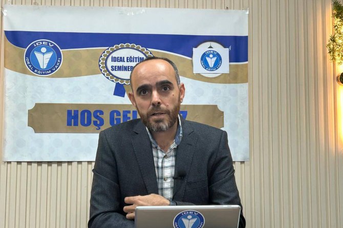 İDEV, Bingöl’de öğretmenlerle buluştu